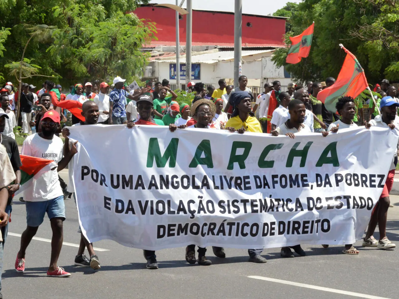Illustration de l'article : Angola : une démocratie sous tension entre ouverture et contrôle